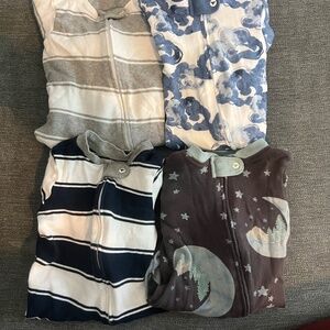 Bundle of 4 Burts Bee Baby Footed Pajama Sleeper One Piece - Newborn